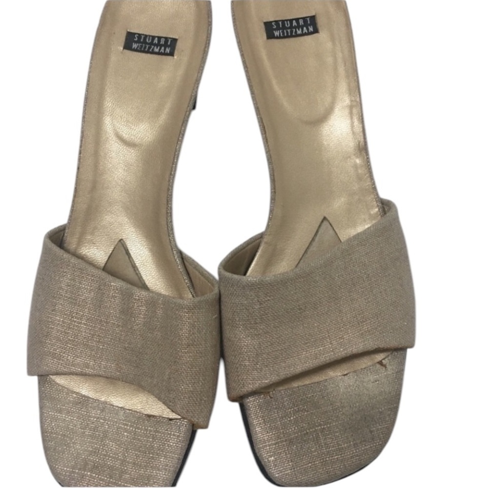 Stuart Weitzman size 10 muted gold /tan metallic gold linen look slides like new